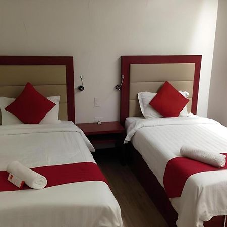 Cherry Midtown Hotel Olongapo Eksteriør billede