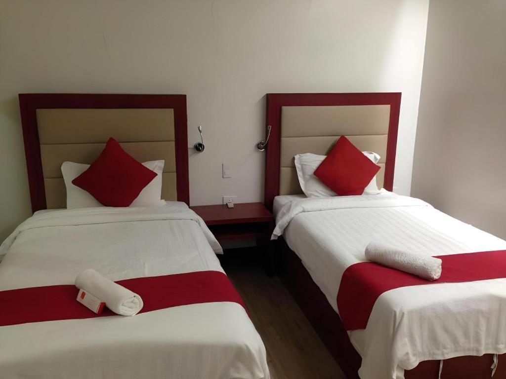 Cherry Midtown Hotel Olongapo Eksteriør billede