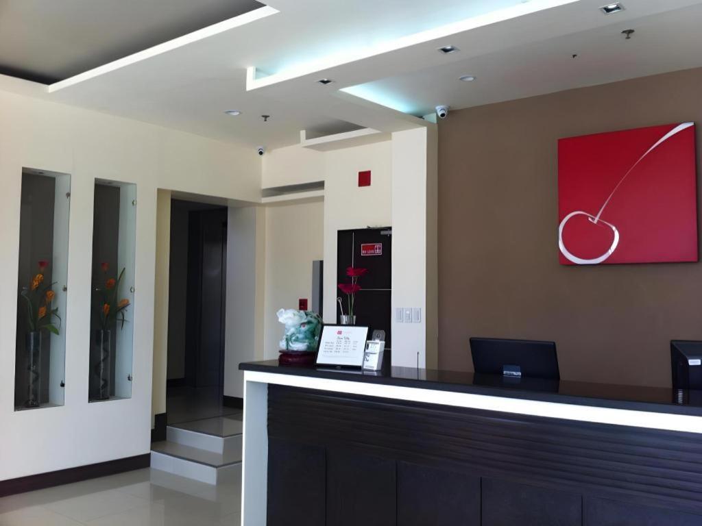 Cherry Midtown Hotel Olongapo Eksteriør billede