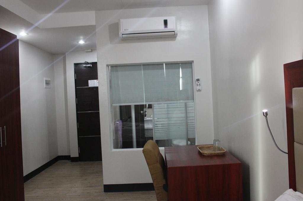 Cherry Midtown Hotel Olongapo Værelse billede