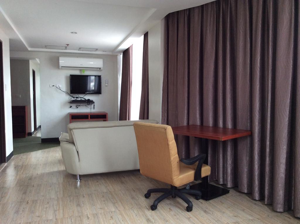 Cherry Midtown Hotel Olongapo Værelse billede