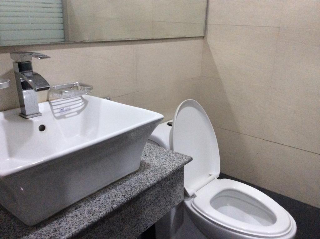 Cherry Midtown Hotel Olongapo Værelse billede