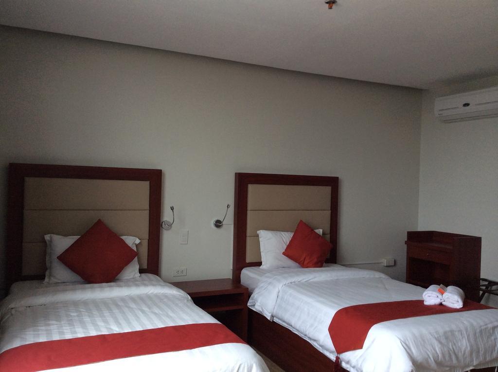 Cherry Midtown Hotel Olongapo Værelse billede