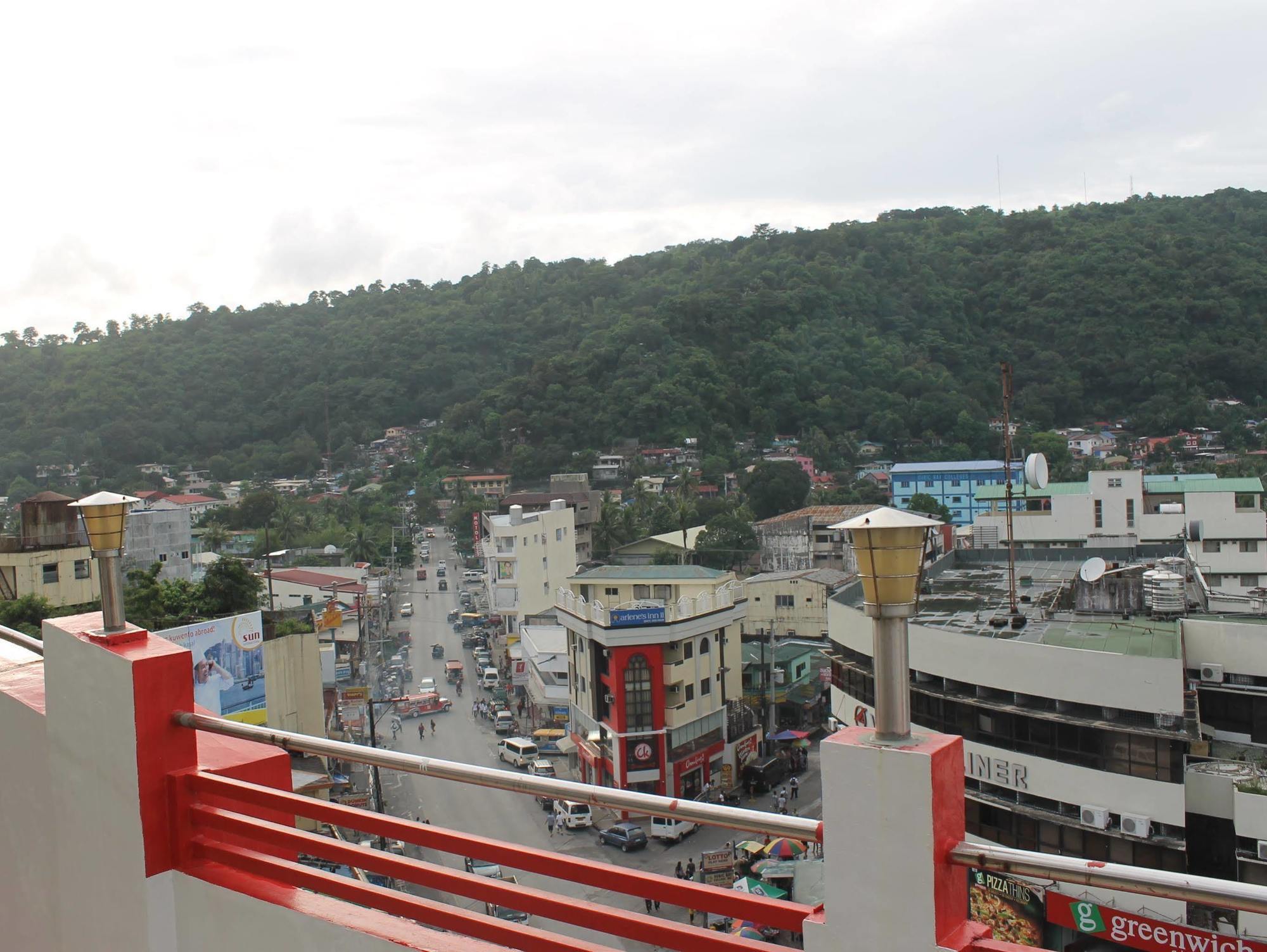 Cherry Midtown Hotel Olongapo Eksteriør billede
